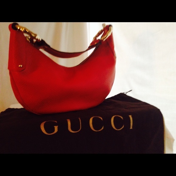 🔥 SALE🔥Gucci red leather purse - Picture 2 of 3